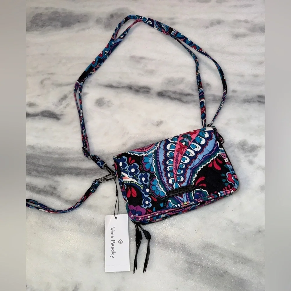 NWT Vera Bradley All in One Wristlet, Purse, Wallet crossbody - Picture 1 of 6